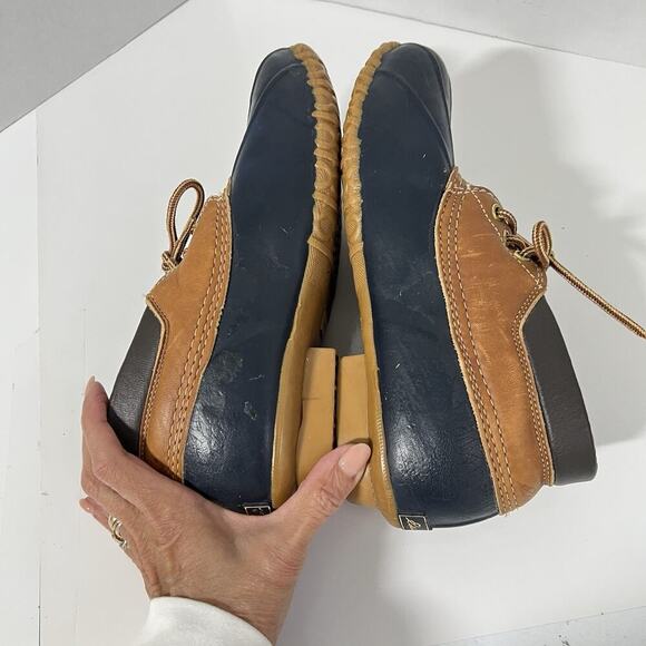 VTG Womens LL BEAN Maine Hunting Shoe Gumshoe Snow Rain  VTG Womens LL BEAN Maine Hunting Shoe Gumshoe Snow Rain Boots Tan/Navy Blue 8